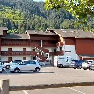 Au Calme Parking Privé Bernex